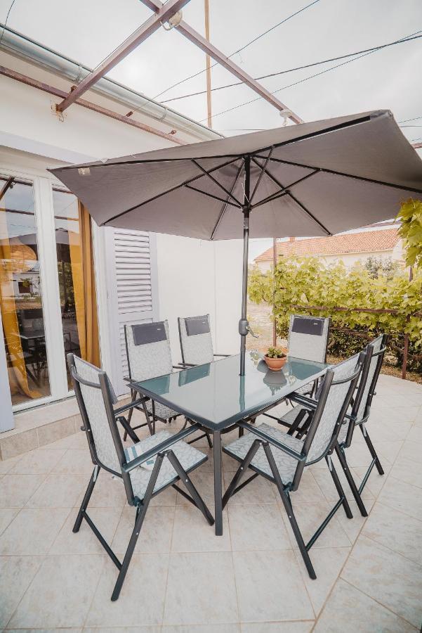 Cosy Family Friendly House Villa Задар Екстериор снимка